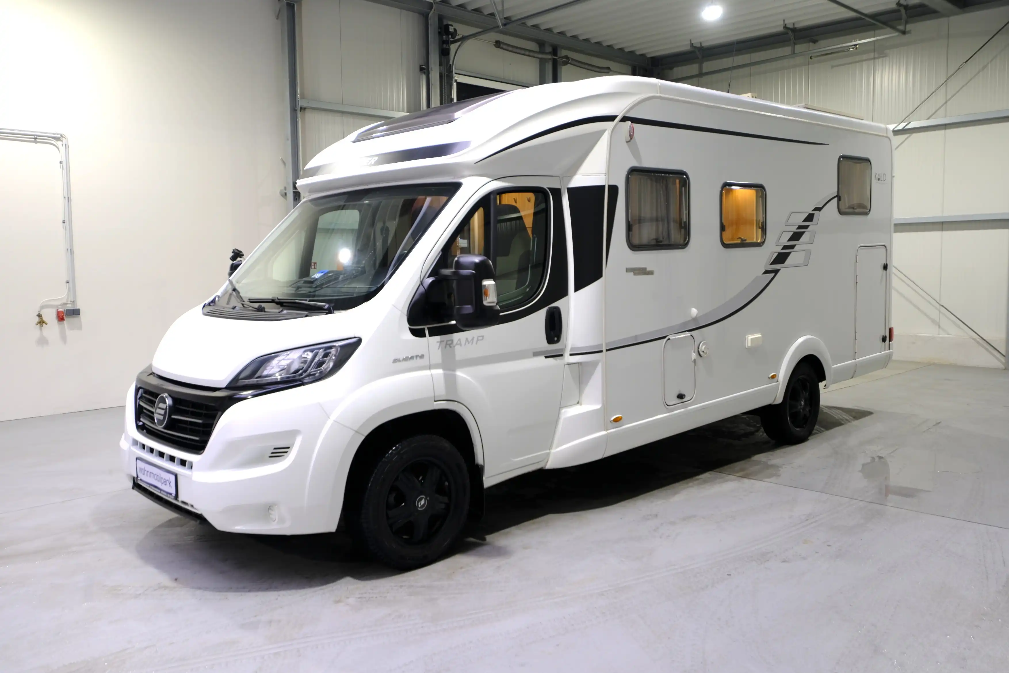 HYMER-ERIBA Tramp T 594 GL - Ansicht 2